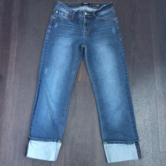 Kensie Denim - Kensie Tomboy Straight Jeans